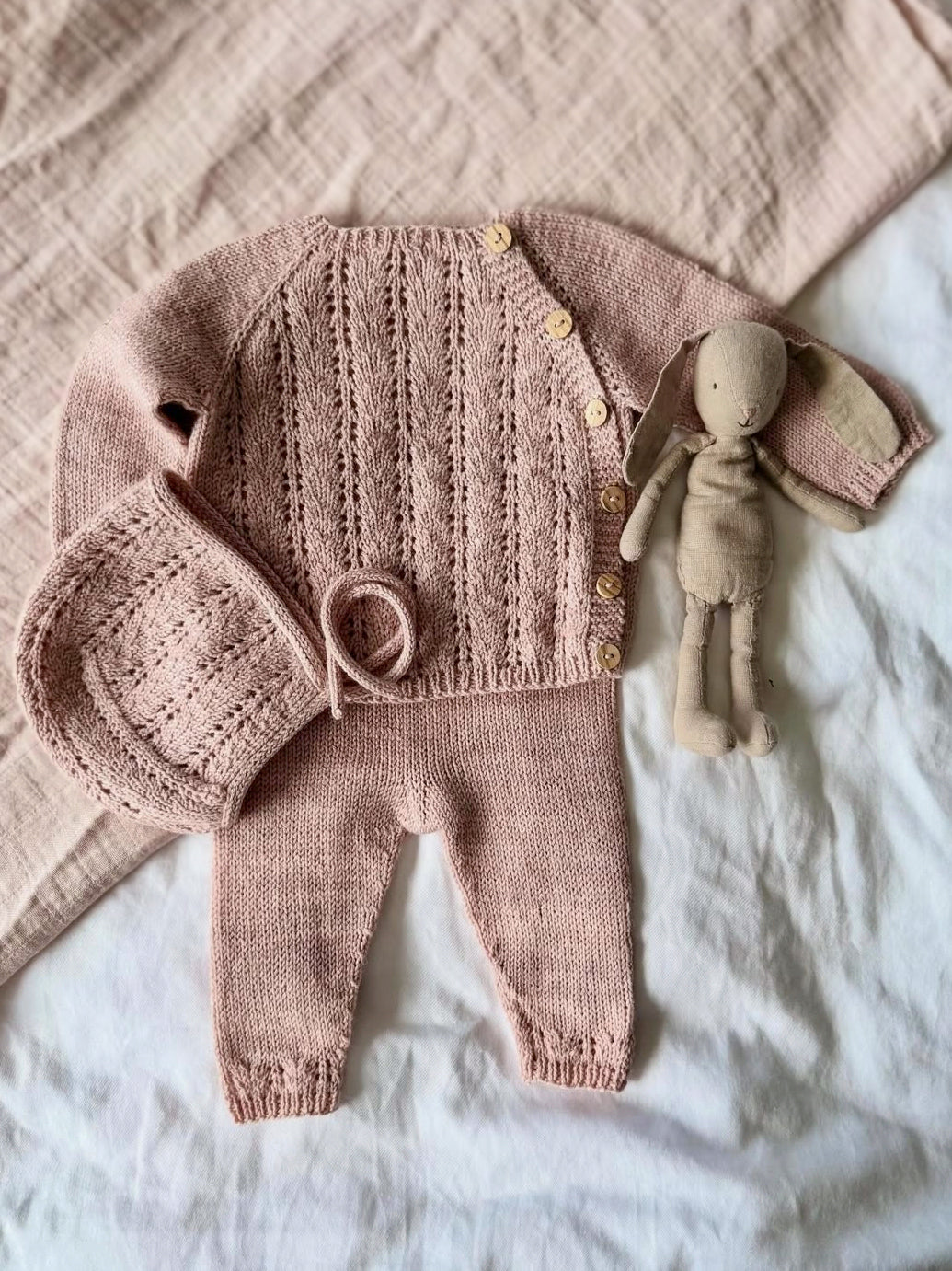 Mathilda Hentesett med kyse