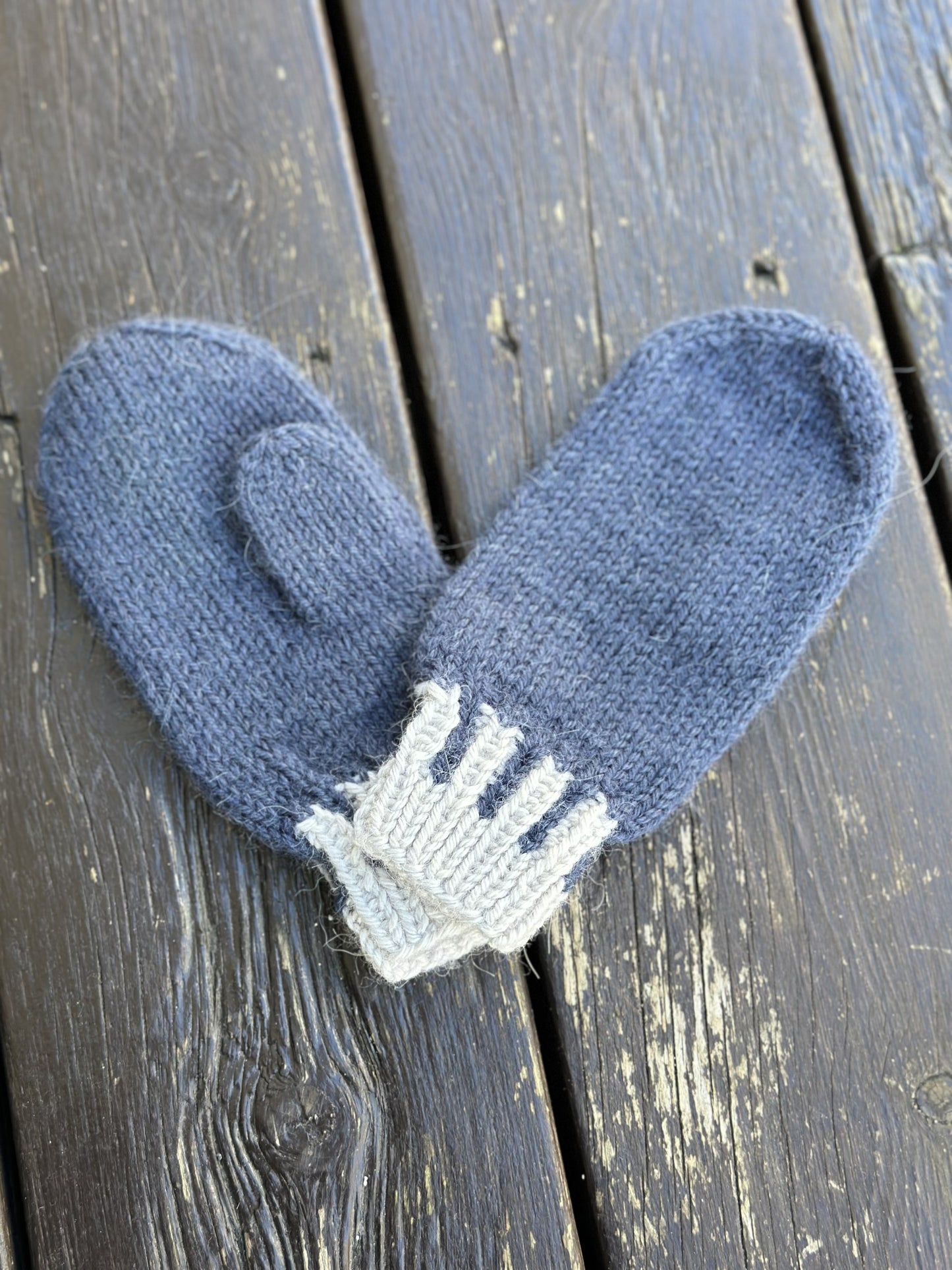 Drip Mittens (EN)